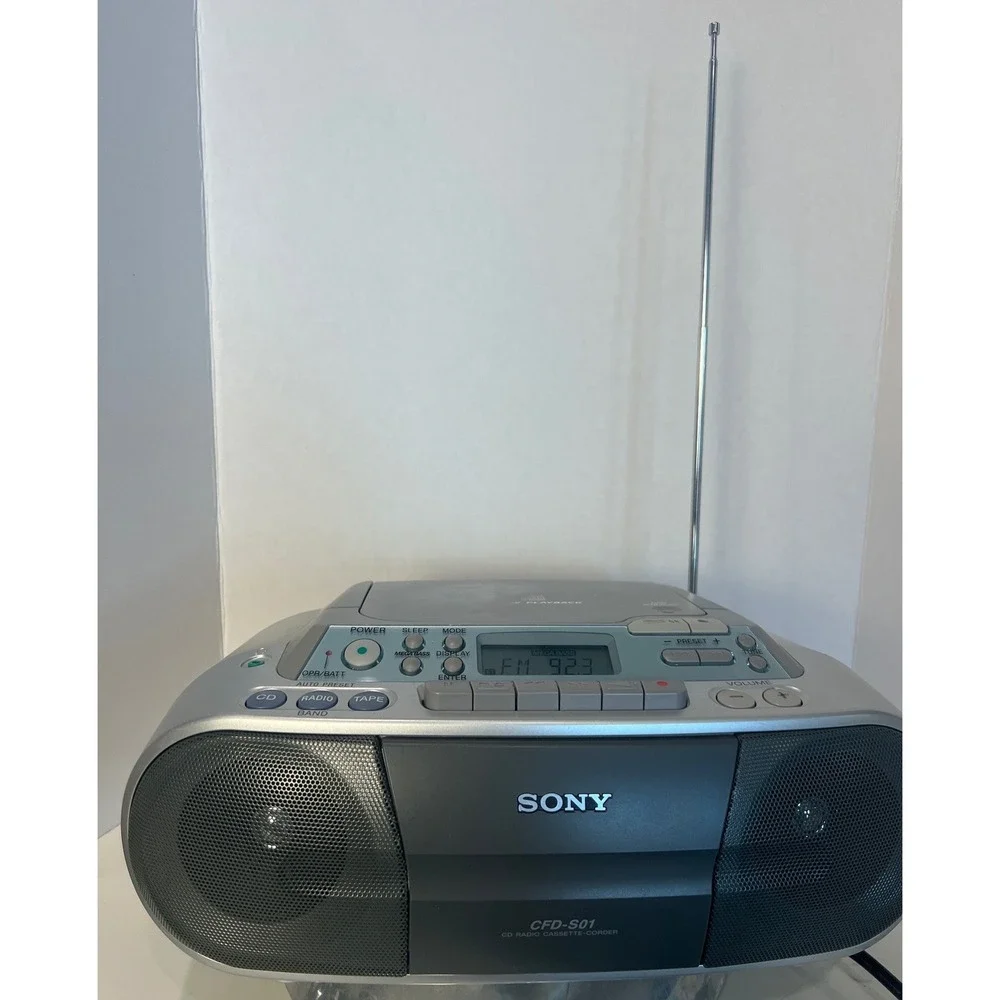 Sony CFD-S01 CD Cassette Boombox AM FM Radio CD-R/RW Mega Bass Tested Works